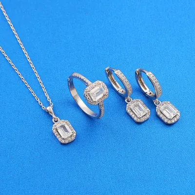 Elegant Silver Jewelry Set with Baguette Stones for Her