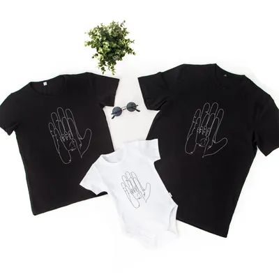 Family T-Shirt Set Set with Lineart Hand Design