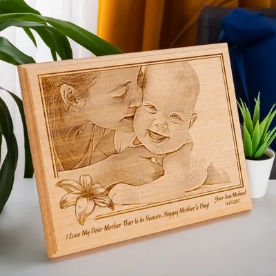 Custom Engraved Wood Photo Gifts for Mom