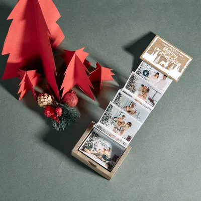 Merry Christmas Designed Wooden Accordion Photo Box