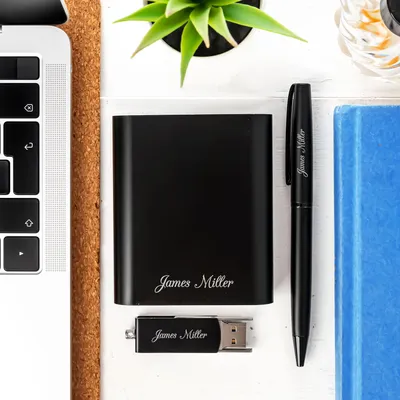 Personalized Gift Box: Power Bank, Pen, USB Flash Drive Set