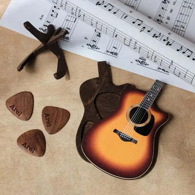 Personalized Guitar Pick Set with Classic Wooden Box - Set of 3
