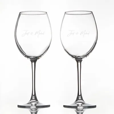 Personalized Wine Glasses with Stand for Couples