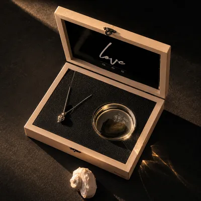 Valentine's Day Pearl Oyster Necklace with Wooden Gift Box